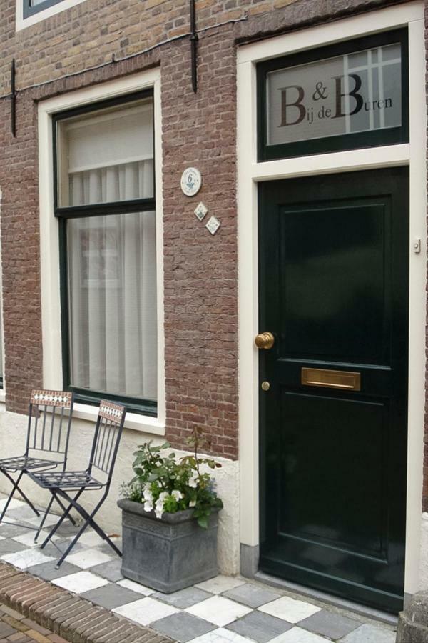 Bij De Buren Enkhuizen Luaran gambar